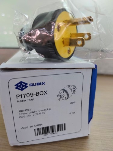 ปลั๊กยางดำตัวผู้มีแคล้มรัด QUBIX